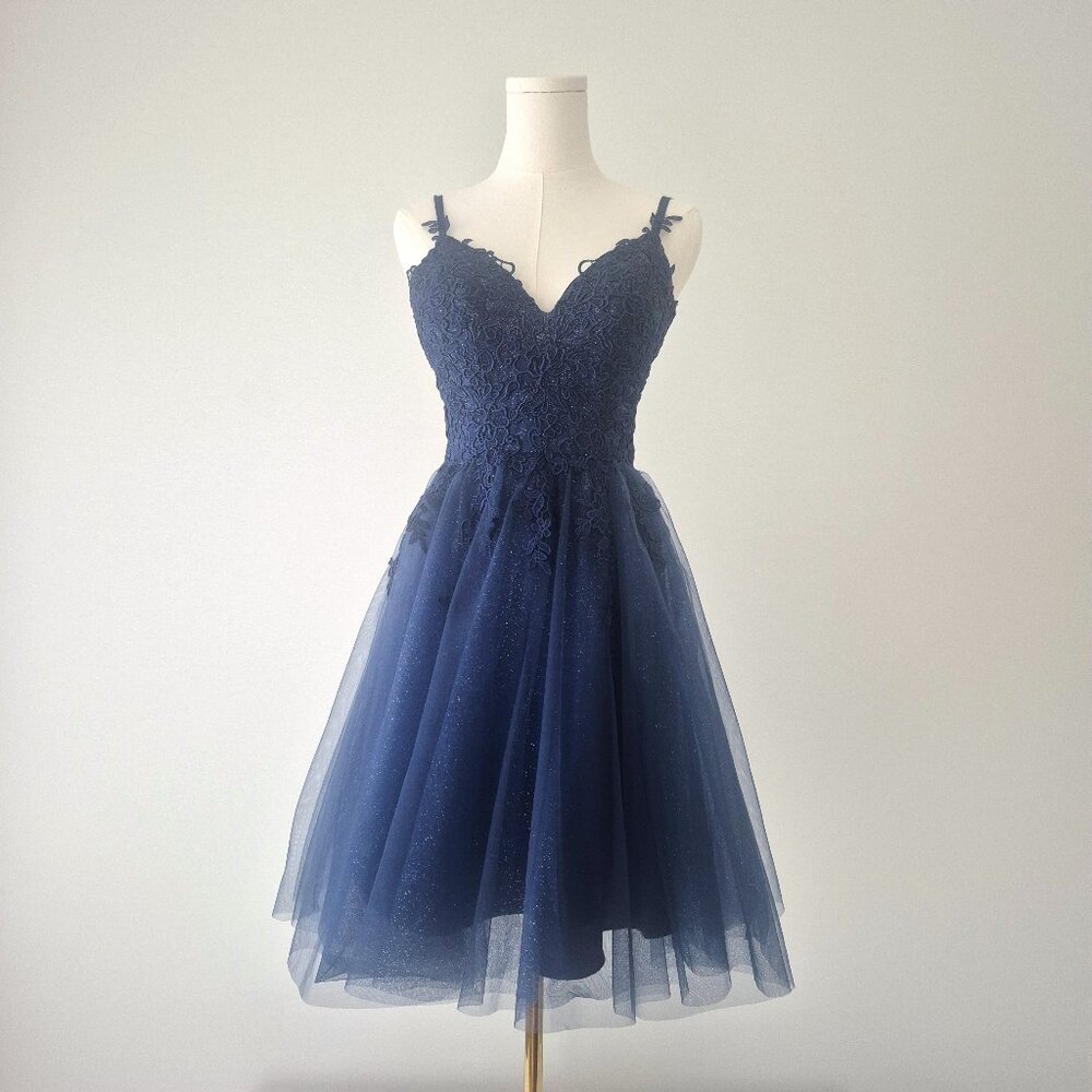 Dark blue graduation dress, size 2